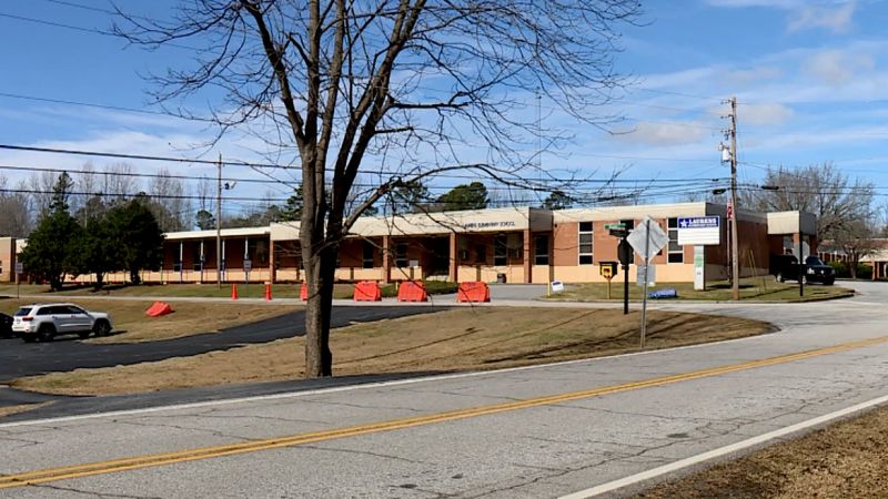 South Carolina Laurens elementary college student can take grandfather’s gun to university