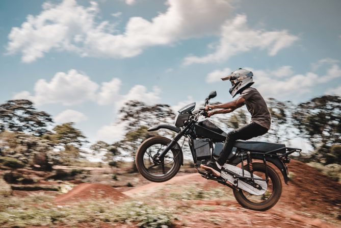 The Opibus motorcycle was designed and is manufactured in Kenya. In late 2021 it attracted the attention of Uber, which has partnered with Opibus and will see drivers in Kenya use the bikes for ride-hailing. 