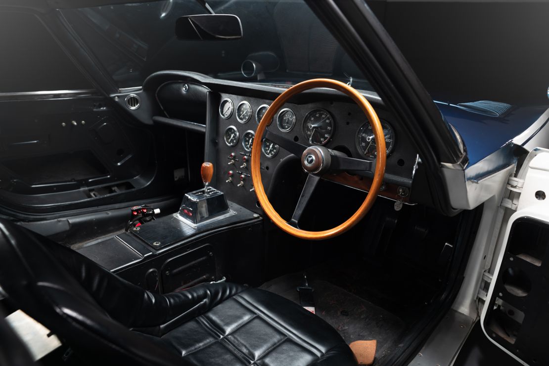 Carroll Shelby and this team took some of the wood out of the 2000GT's elegant interior.