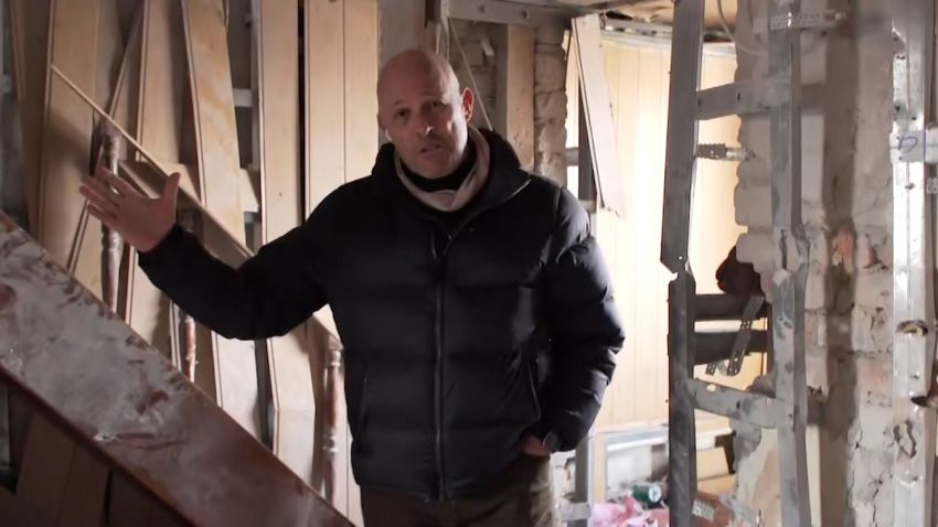 Sam Kiley Ukraine House Shelled