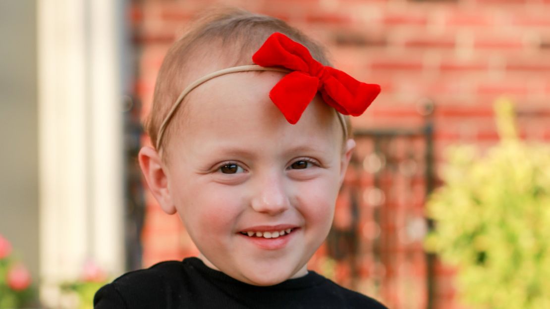 Sarah Ellis' daughter, Maisie.
