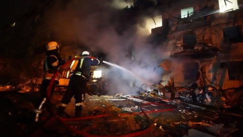 El edificio de apartamentos de Kiev se incendió