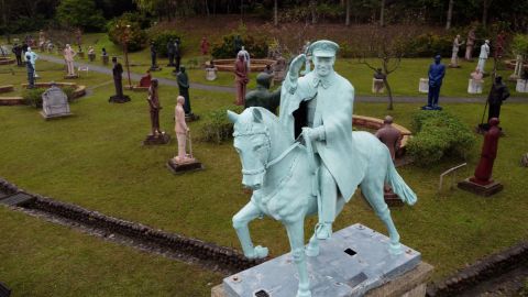 Hundreds of unwanted statues of former president Chiang Kai-shek were moved to a park in Taoyuan city, as Taiwan reflects on his oppressive role during the "white terror" period.
