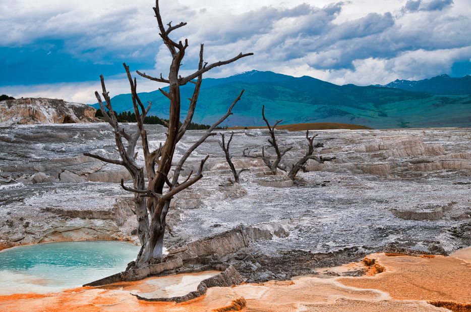 <strong>Mammoth Hot Springs:</strong> Visitors need to treat these beautiful and hypnotizing geothermal features with respect. Visitors have been injured and killed by the scalding waters.