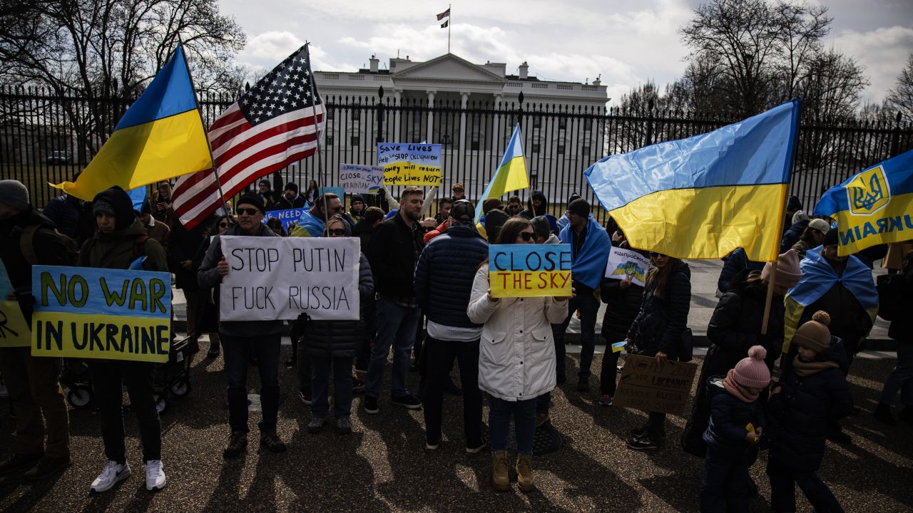 People participate in a pro-Ukrainian demonstration Saturday in front of the White House to protest the Russian invasion of Ukraine. 
