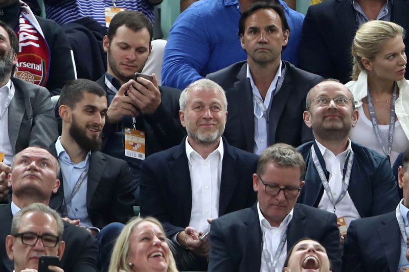 Russian Chelsea owner Roman Abramovich gives 'stewardship' of club