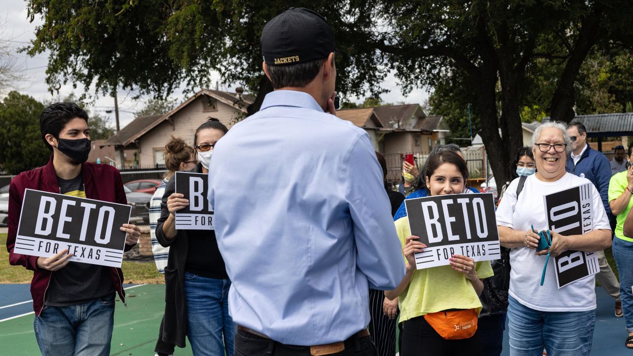 O'Rourke speaks to supporters in Brownsville, Texas, on February 19, 2022. 