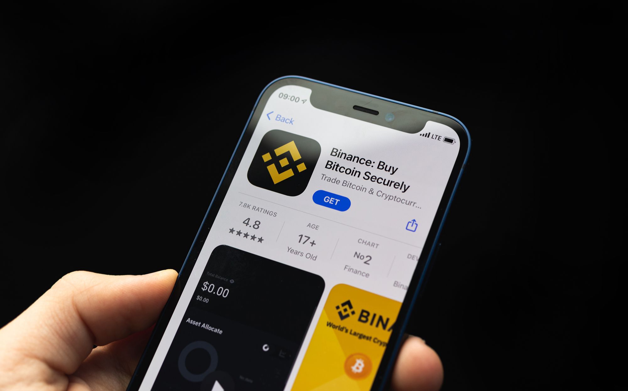 Binance briefly halts US dollar transfers