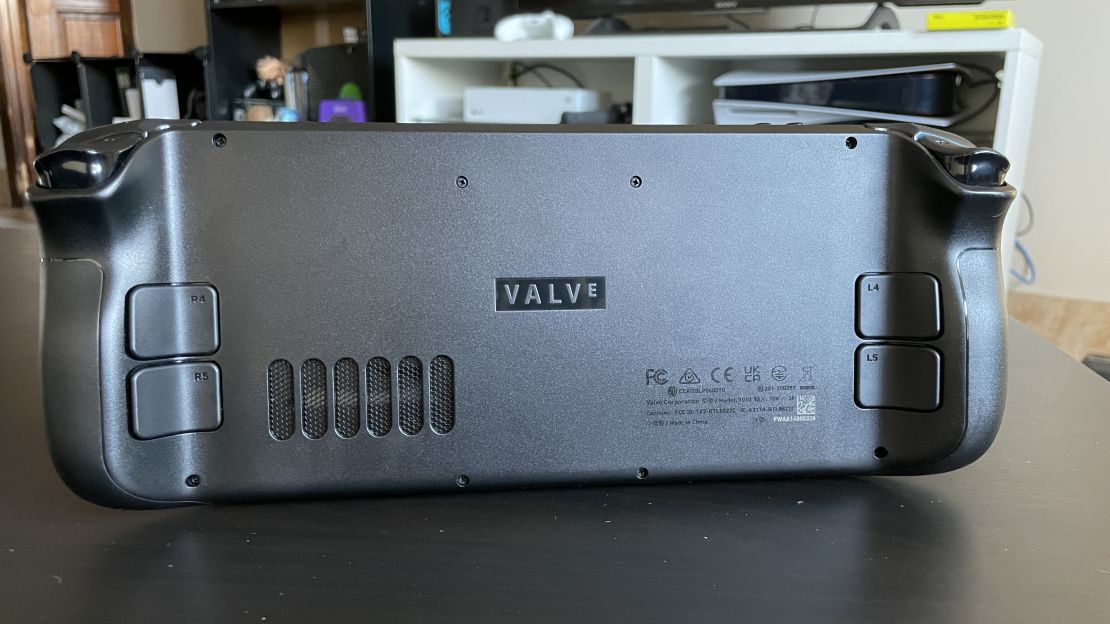 Steam Deck: consola portátil da Valve chega em dezembro a partir