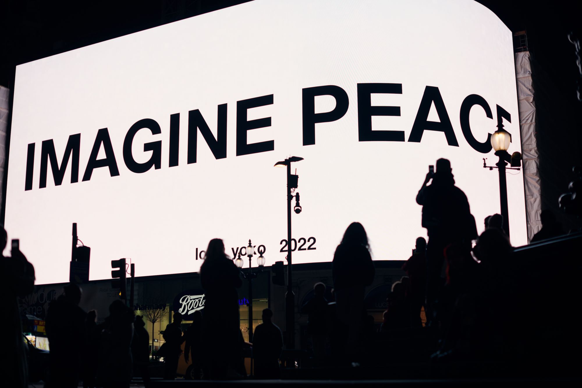 yoko ono imagine peace