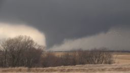 winterset iowa tornado on ground 03-05-2022
