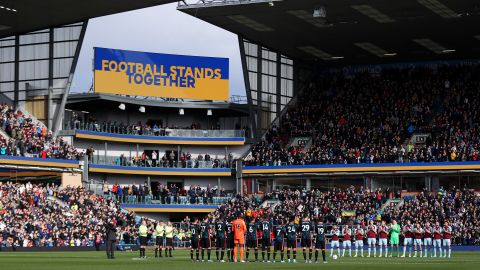 Players, officials and fans took part in a minute of applause to indicate peace and sympathy with Ukraine before Burnley faced Chelsea.