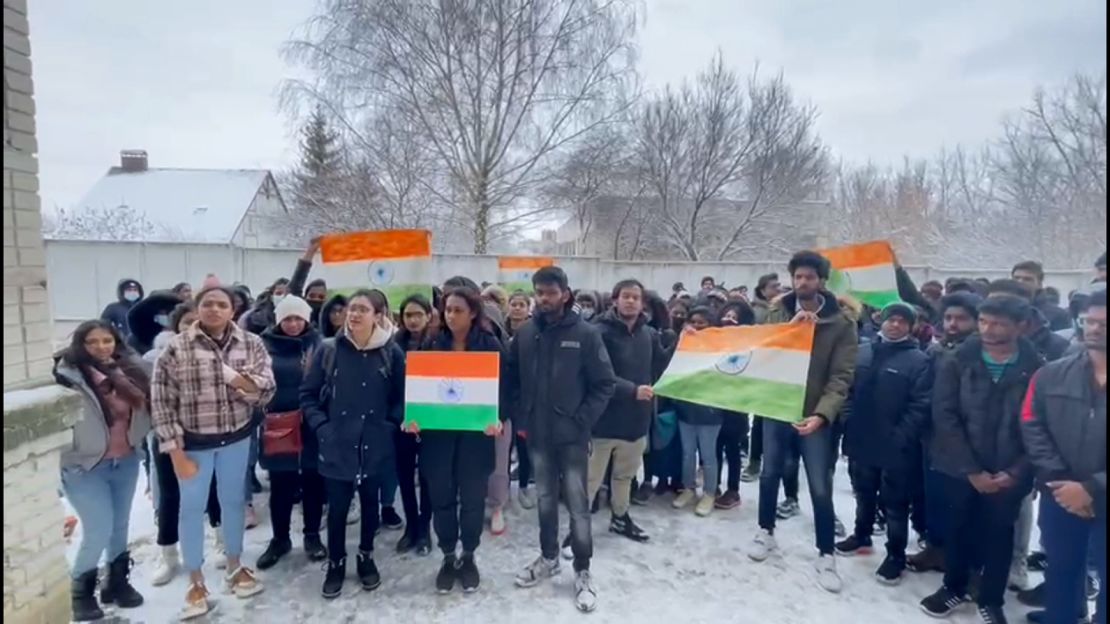 Indian students in Sumy say they will risk their life and walk to the Ukraine-Russia border to be evacuated.