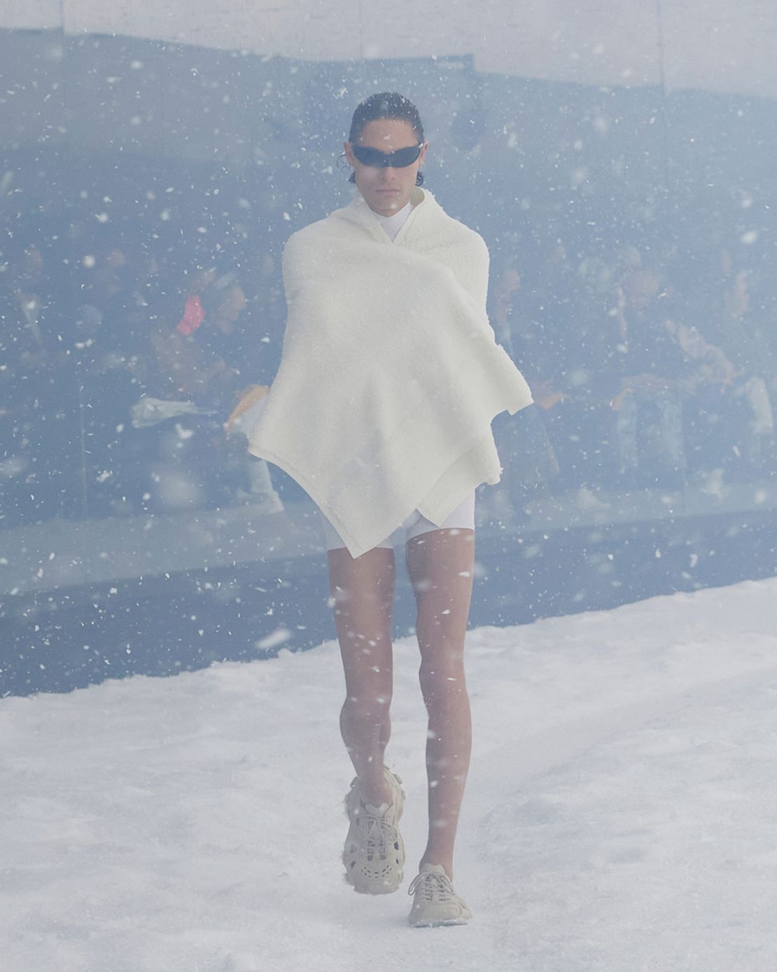 A look from Balenciaga's Fall-Winter 2022 collection, presented during Paris Fashion Week. 