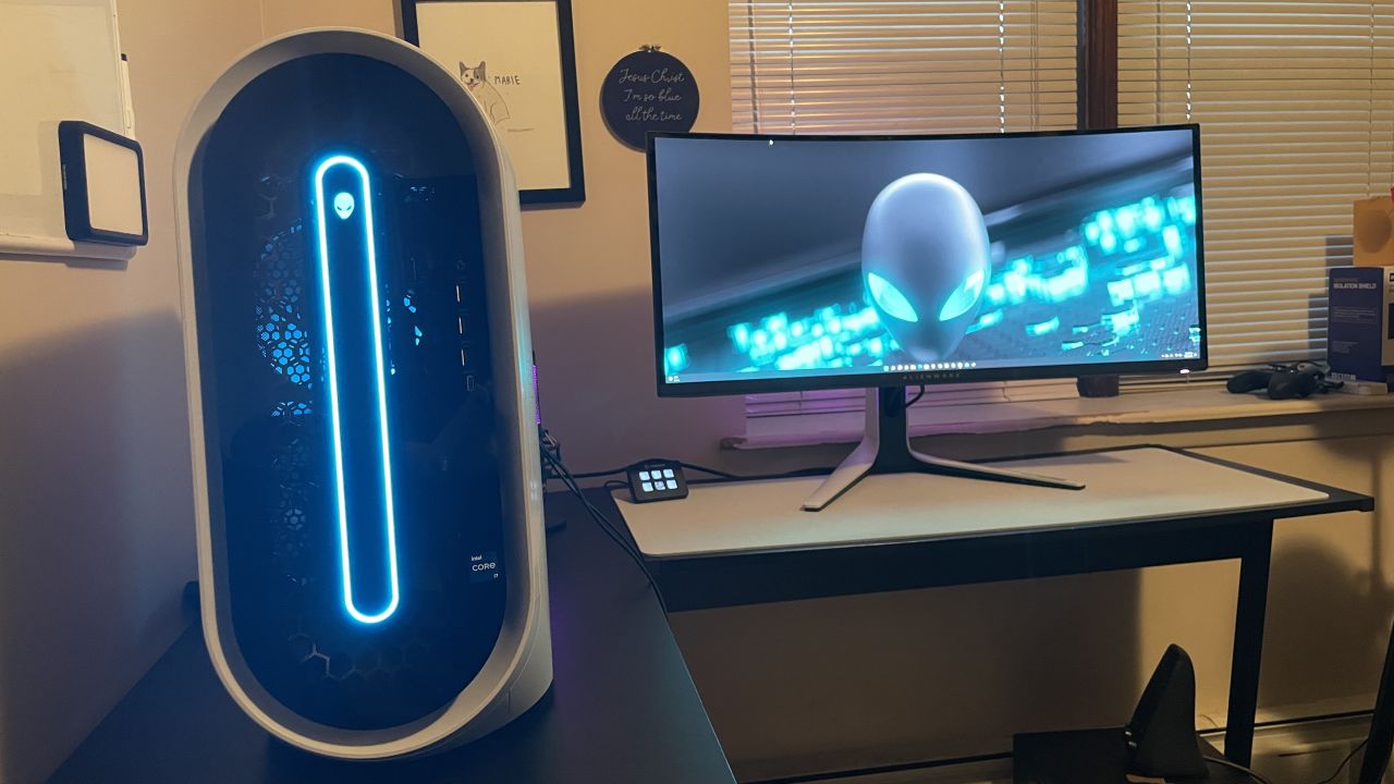 alienware curved monitor with pc