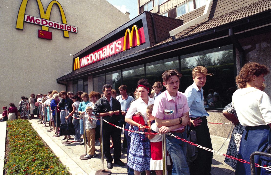 Russians wait in line outside a McDonald's fast food restaurant in Moscow in 1990. 