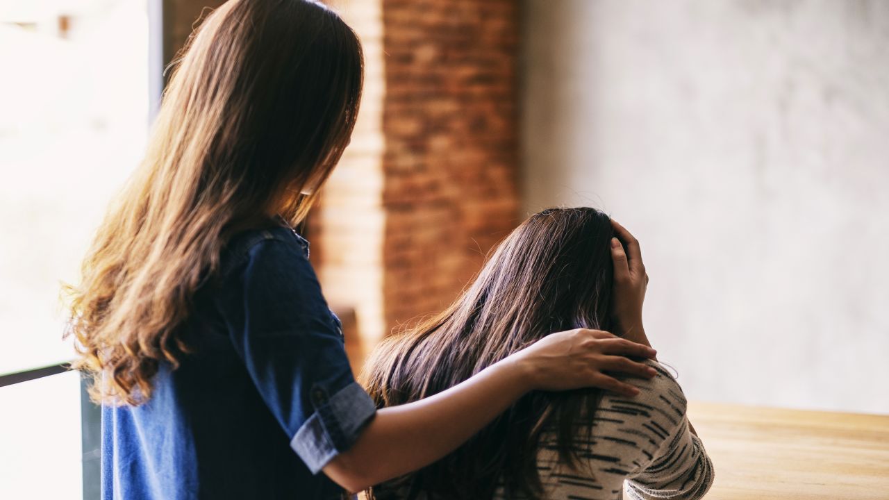 How To Help Someone With An Eating Disorder 6 Ways Cnn How To Help Someone With An Eating Disorder 6 Ways Cnn
