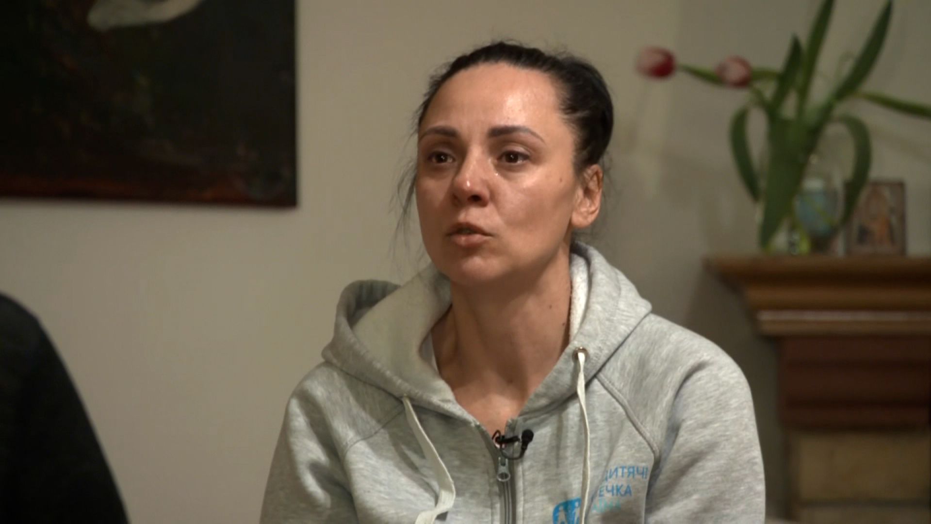 Oksana, who is a psychologist, says one of the children witnessed a family being shot.