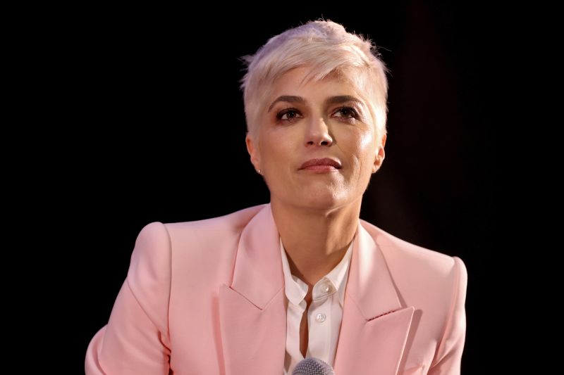 Selma Blair granted a restraining order against former boyfriend | CNN