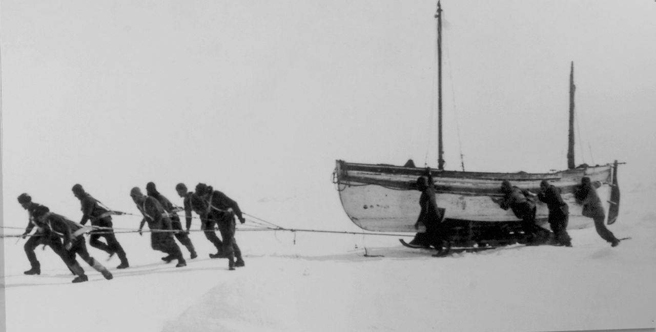 Dragging the lifeboats across the ice was an ordeal for the crew.