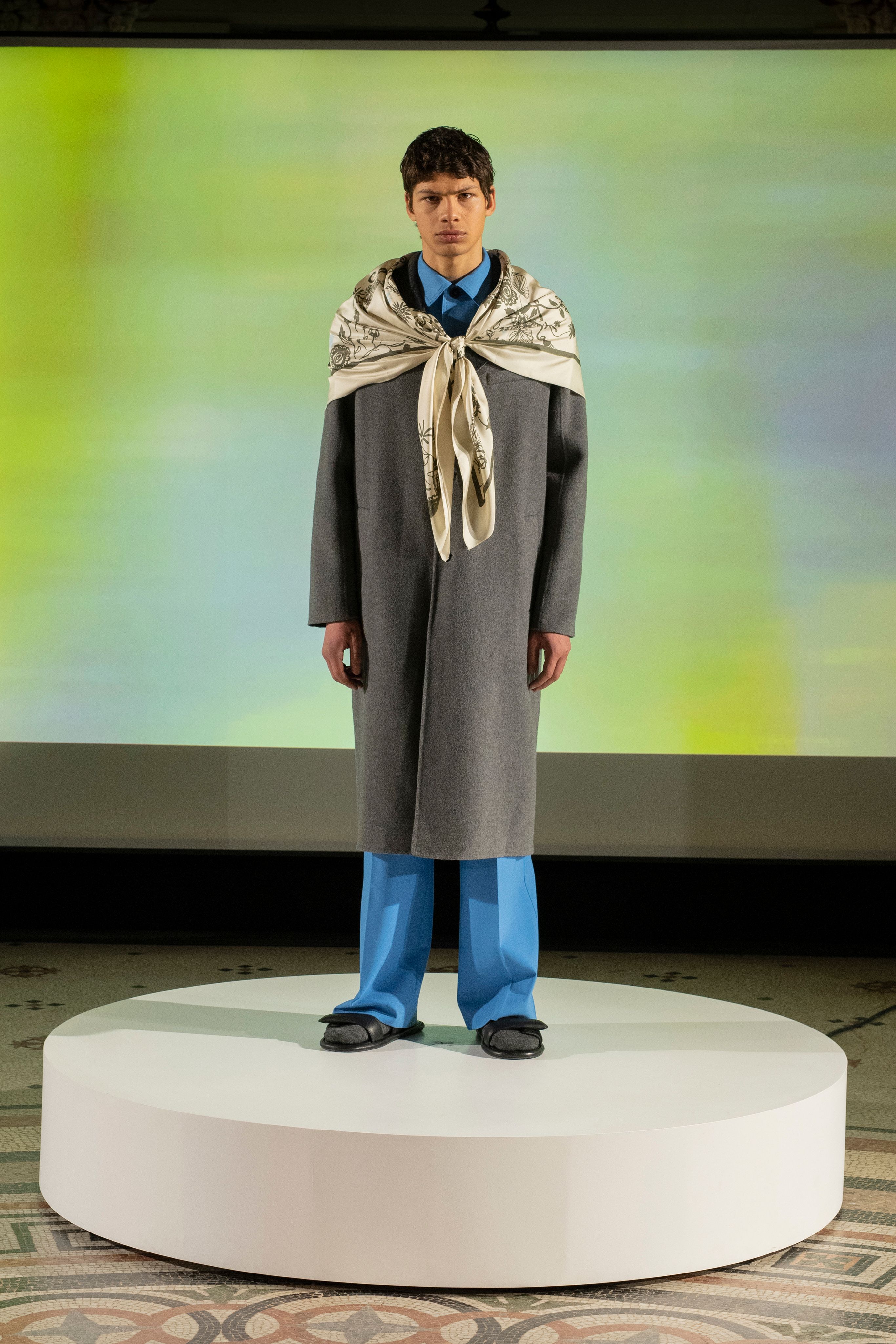 Fashion doesn't matter now': Balenciaga pays tribute to Ukraine's refugees, Paris fashion week