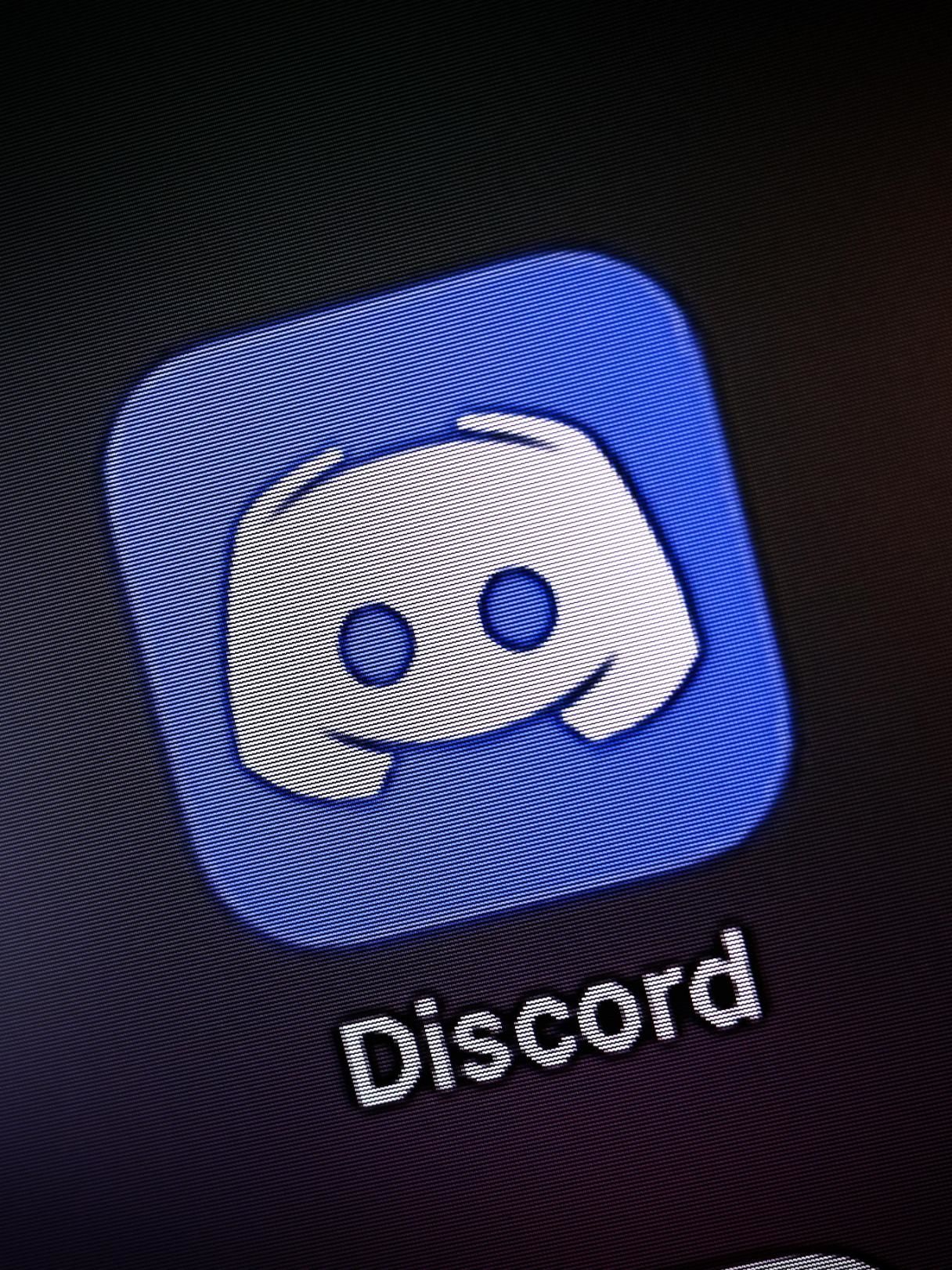 1216px x 1622px - The dark side of Discord for teens | CNN Business