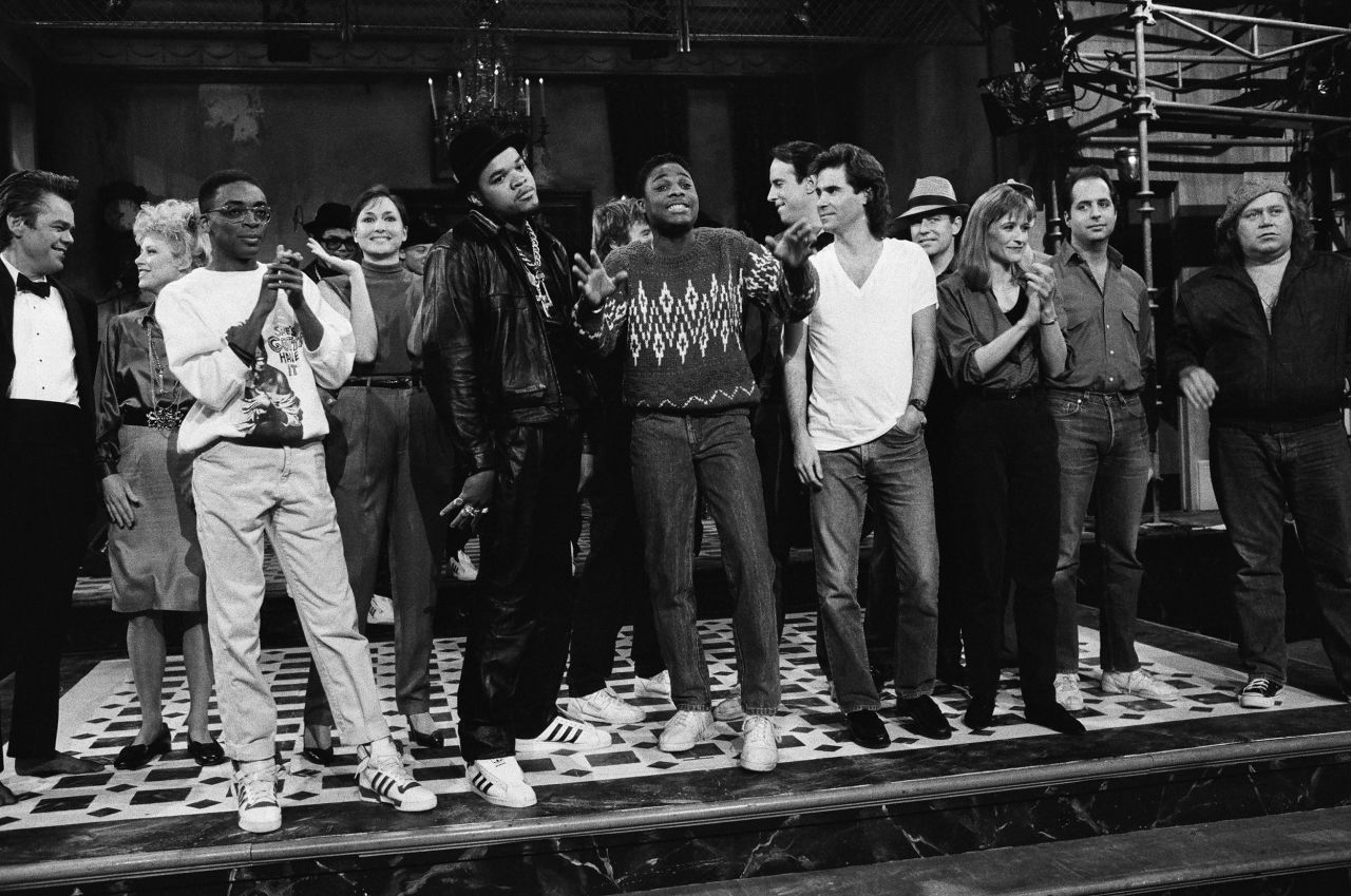 Lee, third from left, appears at the end of a "Saturday Night Live" episode in 1986. Lee acted in one of the sketches, playing his Mars Blackmon character from "She's Gotta Have It."