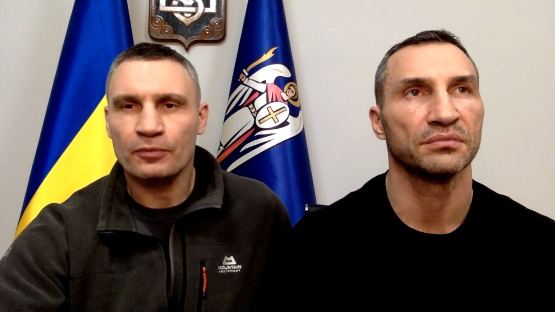 Men porno tomosha qilishga qaror qildim.