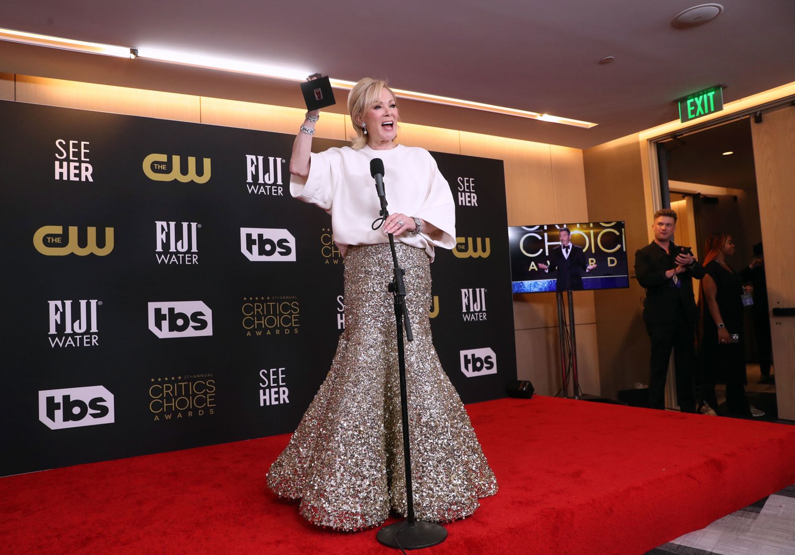"Hacks" star Jean Smart poses in the press room with her award for best actress in a comedy series.