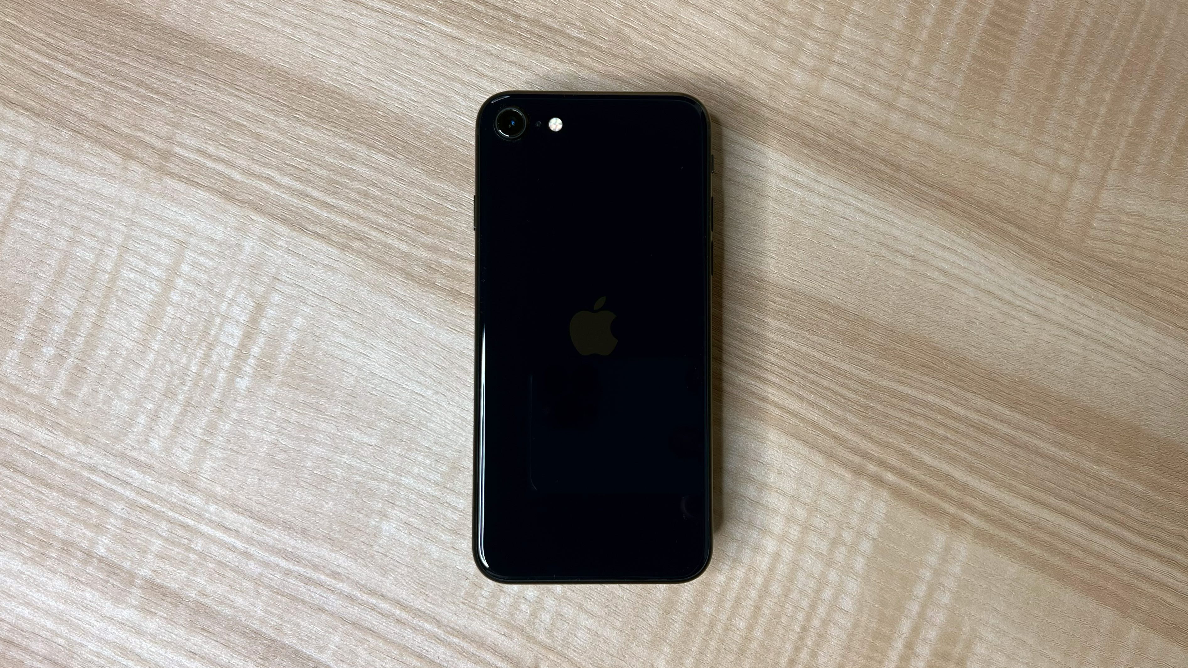 Meet Apple iPhone 9 (SE 2020) 