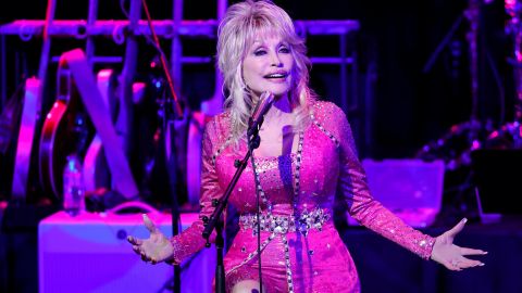 Dolly Parton (pictured here in 2021) presented souvenirs at this year's SXSW conference.