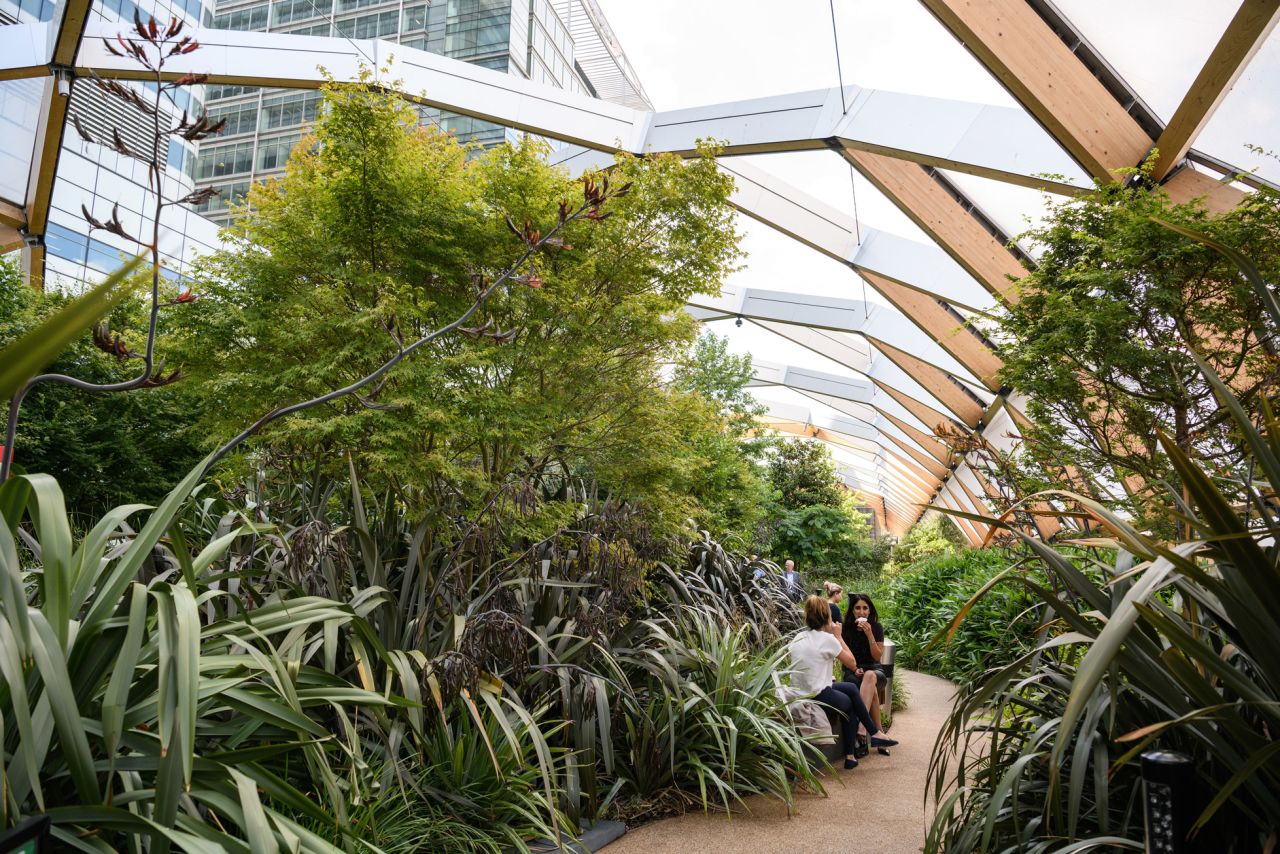 <strong>Going green: </strong>The Canary Wharf station has far more than trains -- there's even a roof garden.