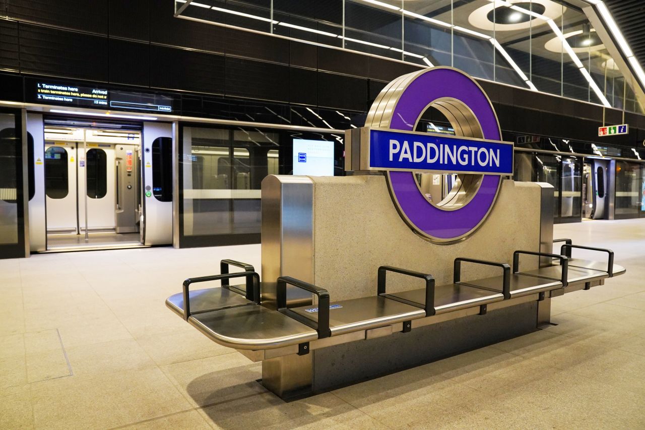 <strong>Suitably swanky: </strong>The below-ground Paddington stop is a suitably spectacular addition to the 19th-century railway 'cathedral.'