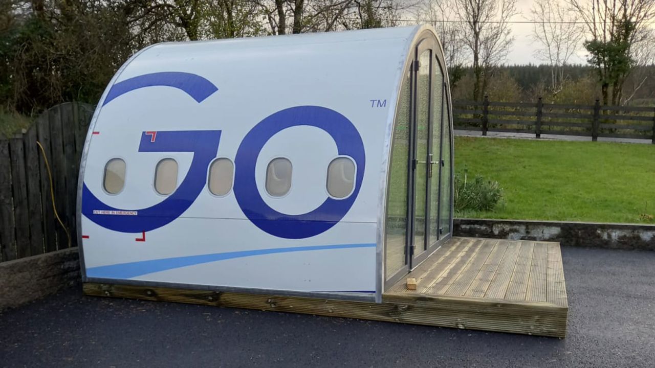This pod was formerly an IndiGo plane, a lowcost Indian airline.