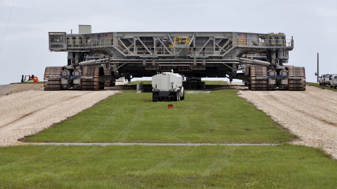 Crawler-transporter 2 was used to move the mega rocket stack to the launchpad.