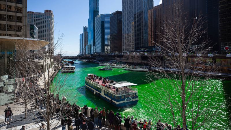 St Patrick's Day: Is Chicago's green river dyeing tradition bad for the  environment? 