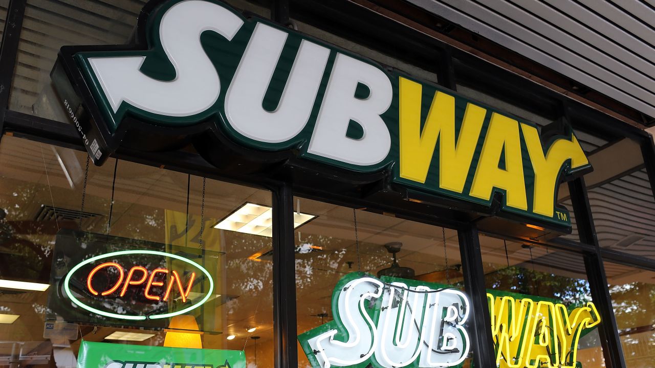 MIAMI, FL - OCTOBER 21:  A Subway restaurant is seen as the company announced a settlement over a class-action lawsuit that alleged that Subway engaged in deceptive marketing for its 6-inch and 12-inch sandwiches and served customers less food than they were paying for on October 21, 2015 in Miami, Florida. While it denies the claims, Subway said that franchisees would be required to have a measurement tool in stores to make sure loaves are 12-inches.  (Photo by Joe Raedle/Getty Images)