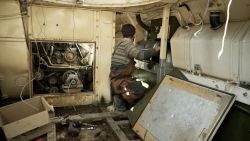 ukraine military scrapyard mechanic 2 pleitgen 0320