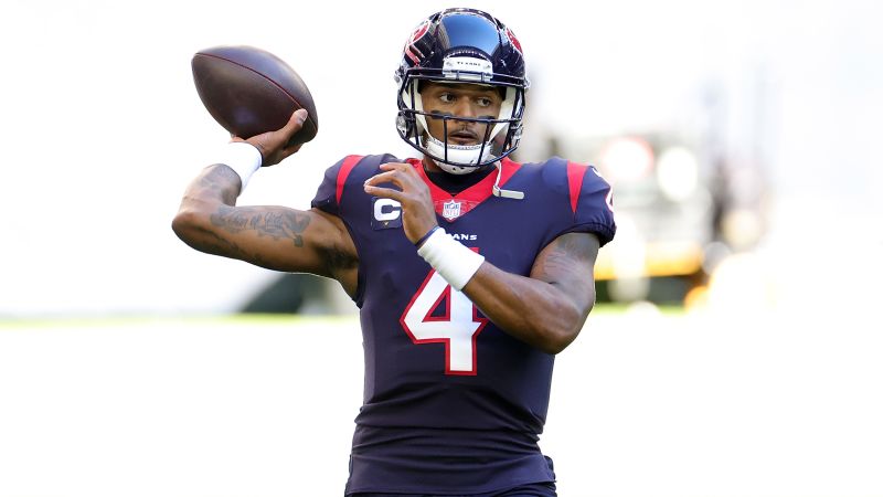 Deshaun Watson removes all Houston Texans references from social