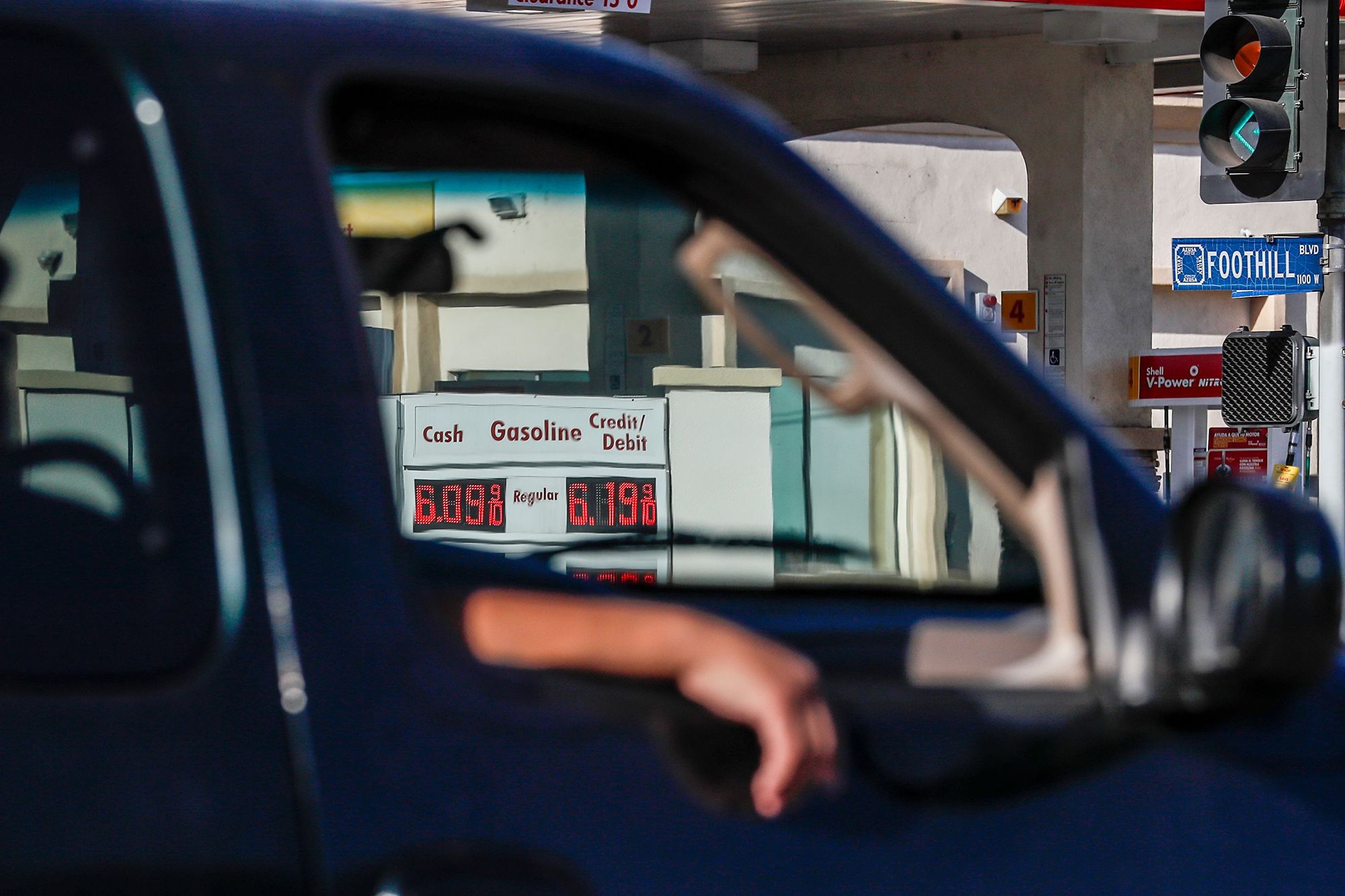 Here's why gas is $6 a gallon in California even as prices fall elsewhere