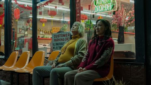 Jamie Lee Curtis e Michelle Yeoh em 'Tudo ao mesmo tempo'