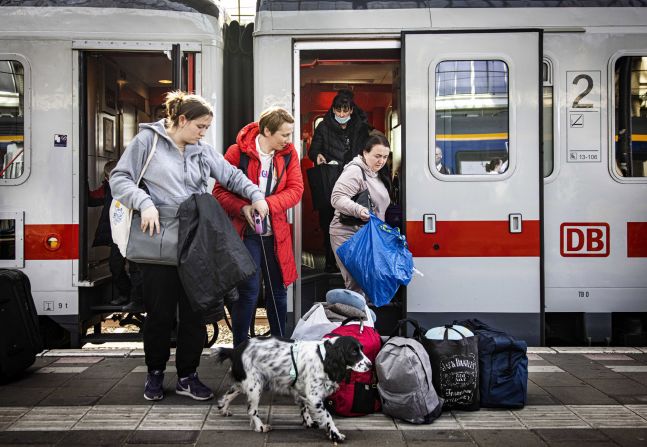<strong>Amsterdam</strong>: Ukrainian refugees arrive by train from Berlin at Amsterdam Central Station.