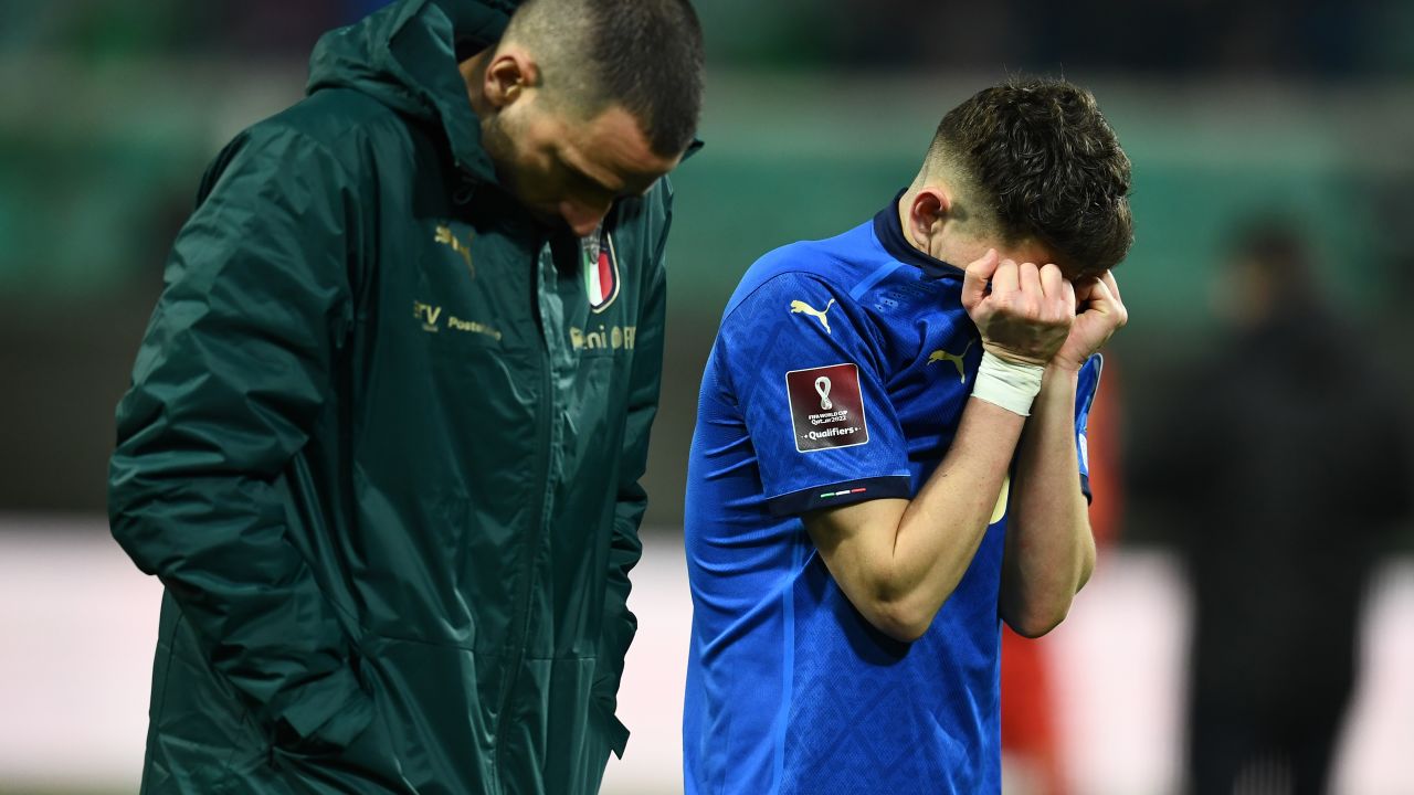 Jorginho reacts after Italy loses to North Macedonia in their 2022 World Cup qualifier playoff semifinal match. 
