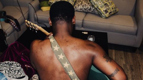 Bridges warms up backstage in April 2019 in Charlotte, North Carolina.