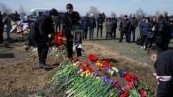ukraine funerals wedeman