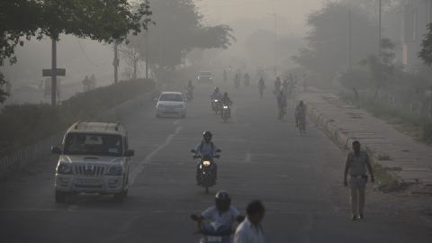 Heavy smog was observed in the areas surrounding the Ghazipur landfill on March 29, 2022.