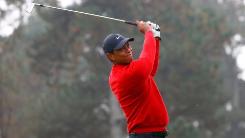 Woods plays his shot from the third tee during the fourth round of the 2020 Masters on Sunday, November 15, 2020. 