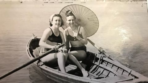 Yevhenia Khomenko (right) in Ukraine in 1959.