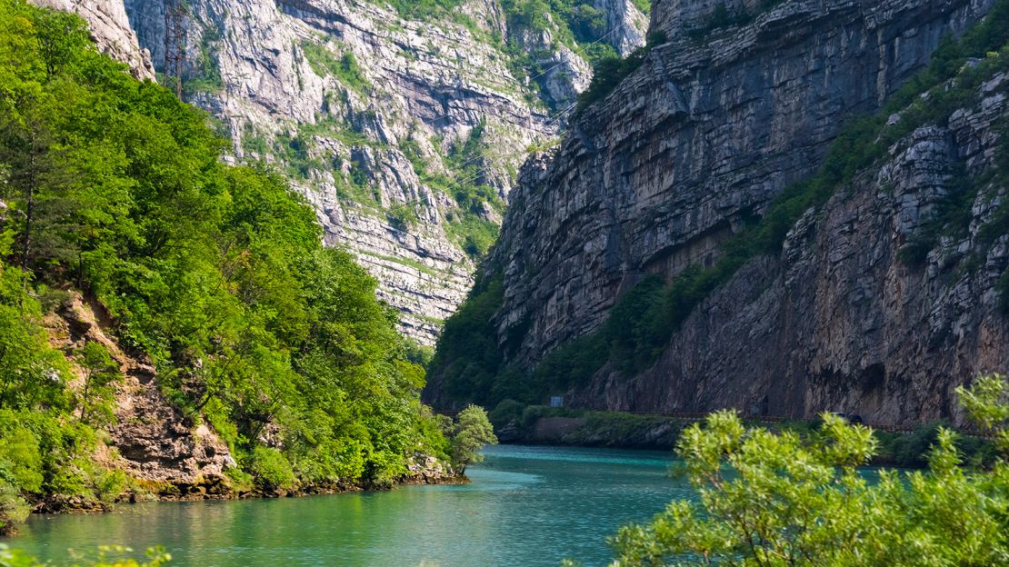 The Sarajevo-Mostar route takes you through canyons carved by the emerald Neretva river.