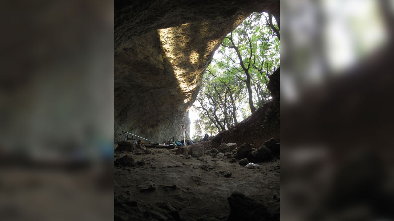 A <a href="https://cnn.com/2022/02/09/europe/tooth-human-neanderthal-france-cave-scn/index.html" target="_blank">tooth unearthed</a> at Grotte Mandrin in France has revealed that early modern humans lived there some 54,000 years ago, upending what we know about early humans and Neanderthals.